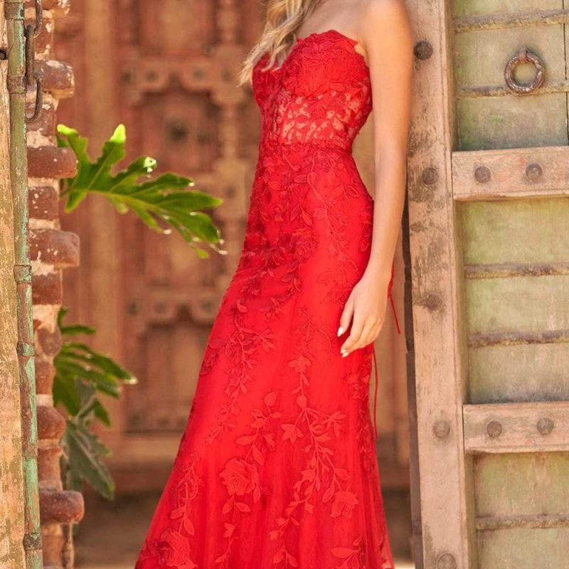 sherri-hill-54227-sweetheart-embroidered-gown-prom-dresses-00-red-29317628821587